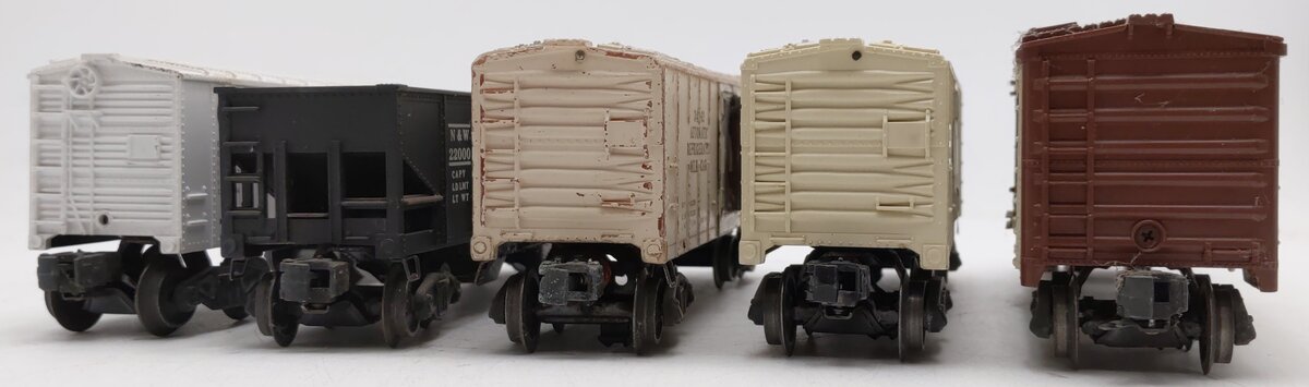 Lionel Vintage O Gauge Freight Cars w/Platform #3472,22000,3462,6014,36621 [5] VG