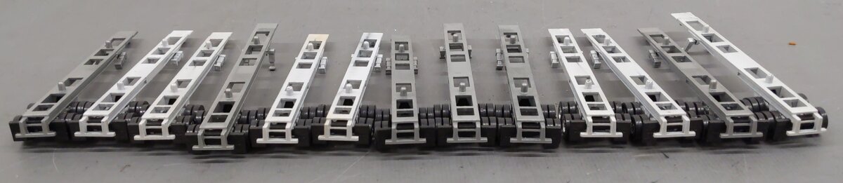 S Scale Die Cast Semi trailers [13] EX