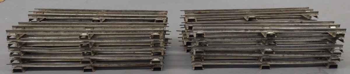 Ives Standard Gauge Vintage 12 inch Straight Track Sections [21]