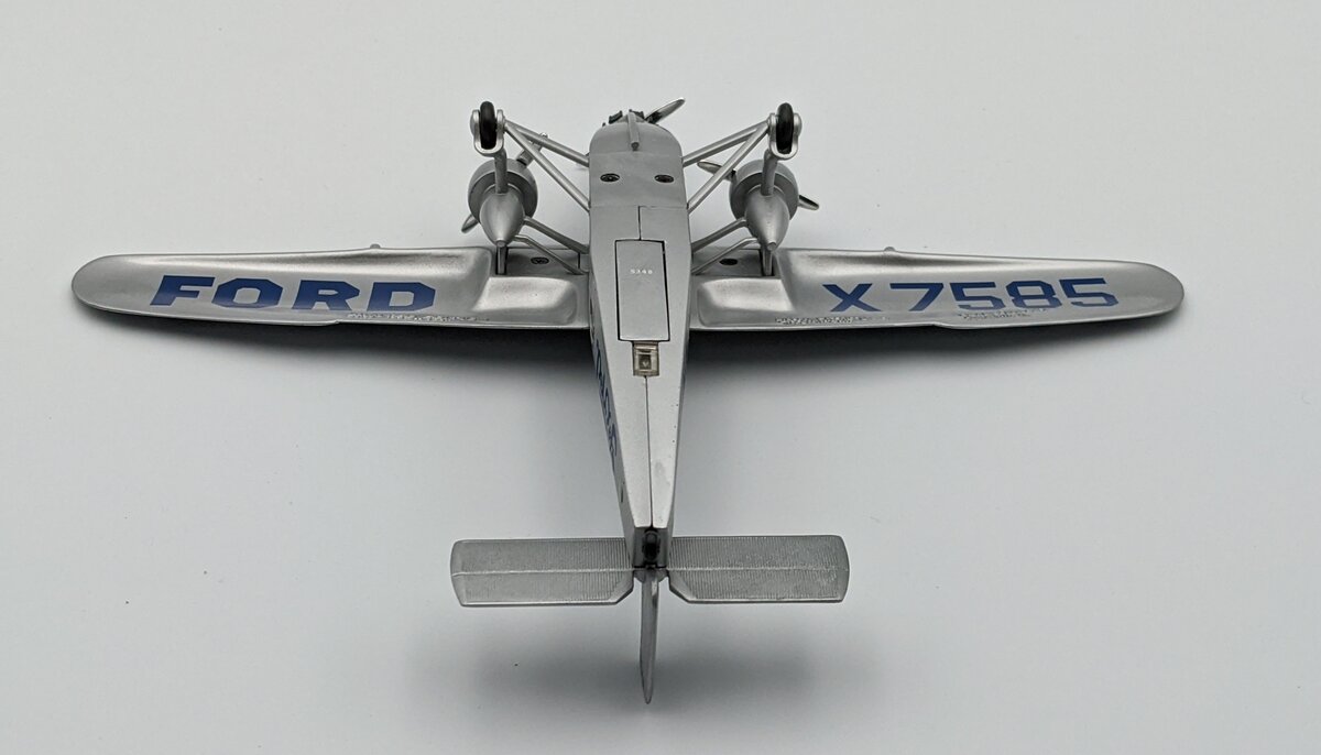 Eastwood 322000 Die-Cast Ford Tri-Motor Airplane Coin Bank MT/Box