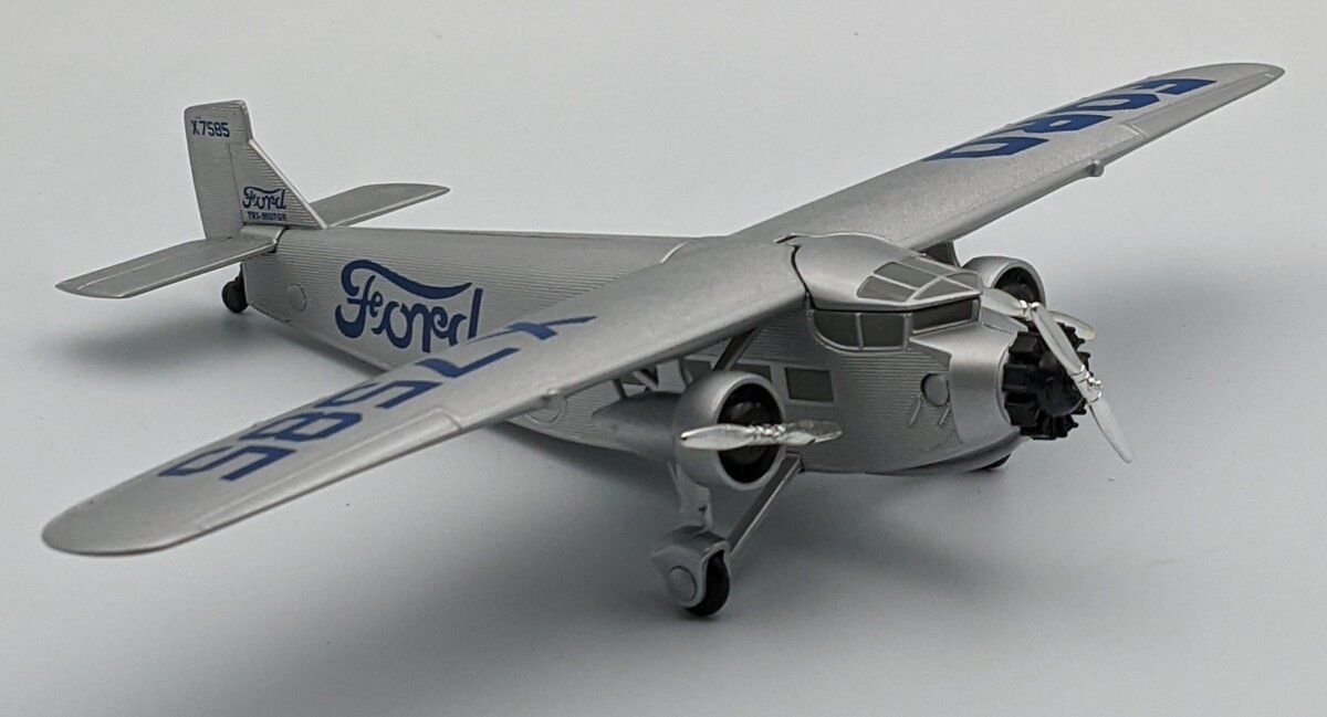 Eastwood 322000 Die-Cast Ford Tri-Motor Airplane Coin Bank MT/Box