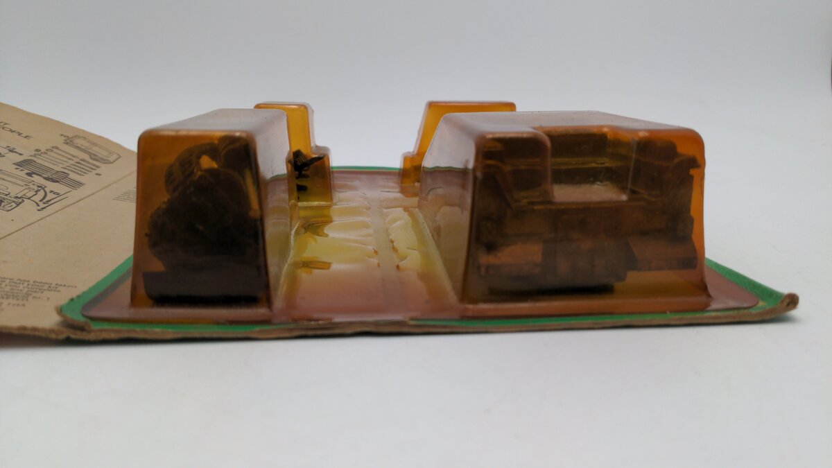 Dinky 1035 Die Cast Metal Striker Anti-Tank Vehicle Military Rare Vintage Kit EX/Box