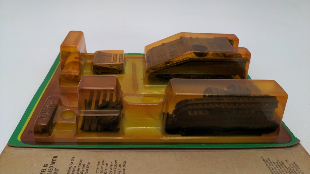 Dinky 1035 Die Cast Metal Striker Anti-Tank Vehicle Military Rare Vintage Kit EX/Box