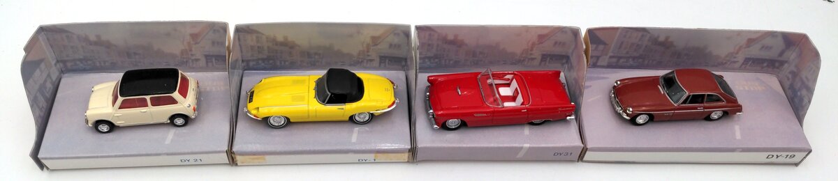 Matchbox DY-21/DY-31/DY-1B/DY-19 The Dinky Collection Assorted Cars [4] EX/Box
