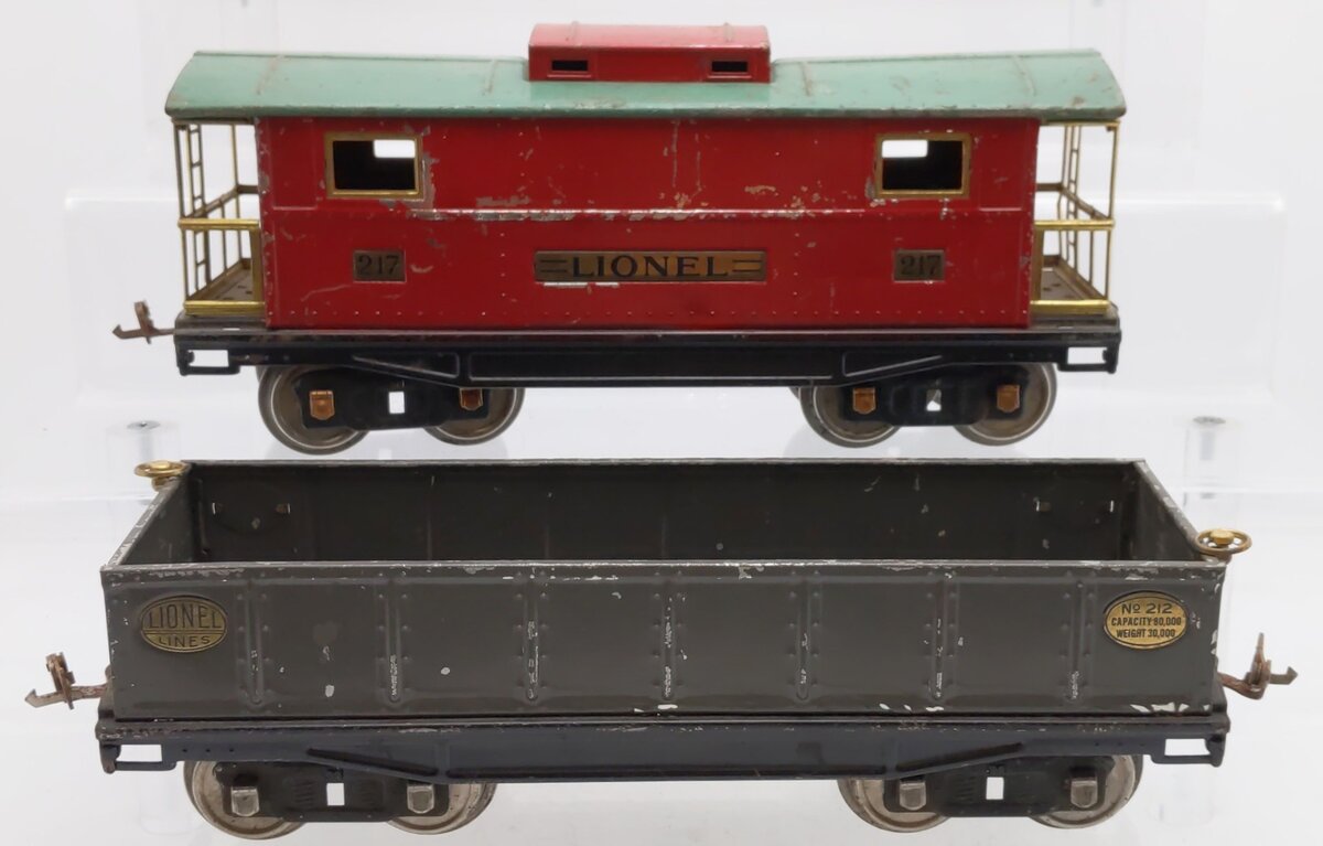Lionel Vintage Standard Gauge Freight Cars #212/#217 [2] VG