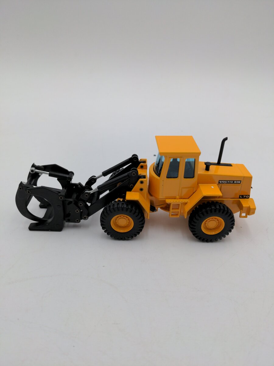 Joal 235 1:50 Metal Die-Cast Grapple Skidder EX/Box