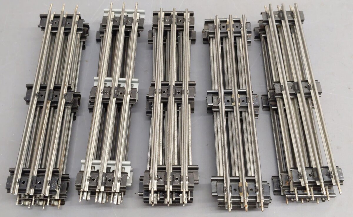 Lionel & K-Line O Gauge 10" Regular Straight Track (24)
