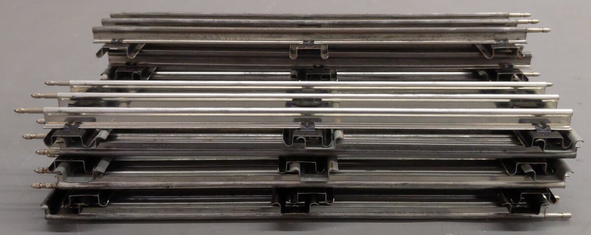 Lionel & K-Line O Gauge 10" Regular Straight Track [13]