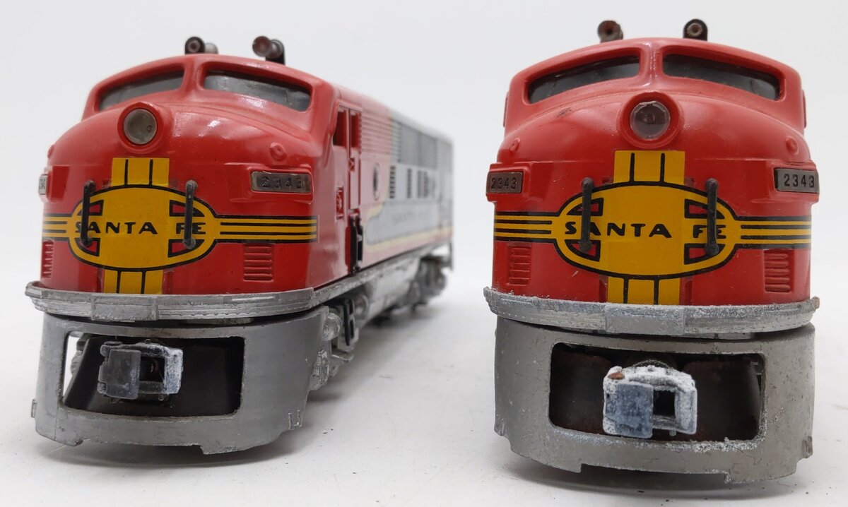 Lionel 2343 Vintage O Santa Fe F3 AA Diesel Locomotive Set VG