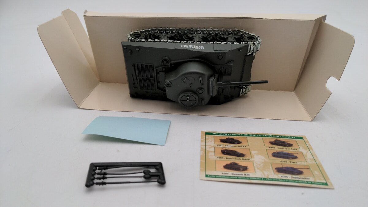 Solido 6201 1:50 Scale VTG 90 Sherman Tank Military-2 Diecast Limited Edition EX/Box