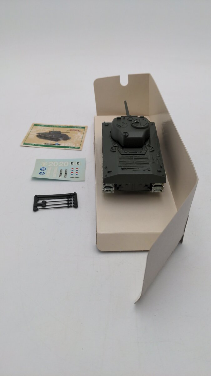 Solido 6201 1:50 Scale VTG 90 Sherman Tank Military-2 Diecast Limited Edition EX/Box