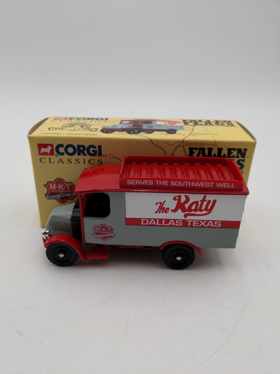 Corgi 50601 1:50 Scale Fallen Flags Missouri Kansas Texas Mack AC Delivery Truck NIB