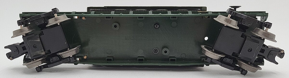 Menards 279-3572 O Gauge  U.S. Army Flat Car w/ Operating Sounds Tank EX/Box