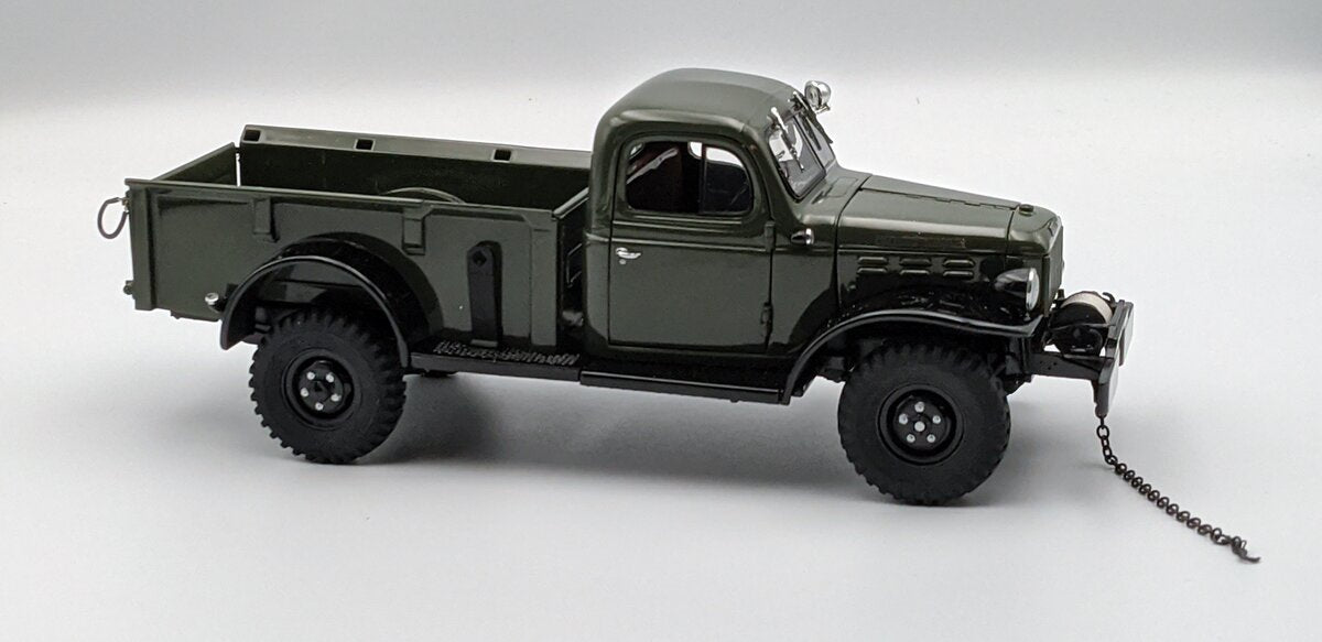 Danbury Mint 828-007 1:24 1946 Dodge Power Wagon MT/Box