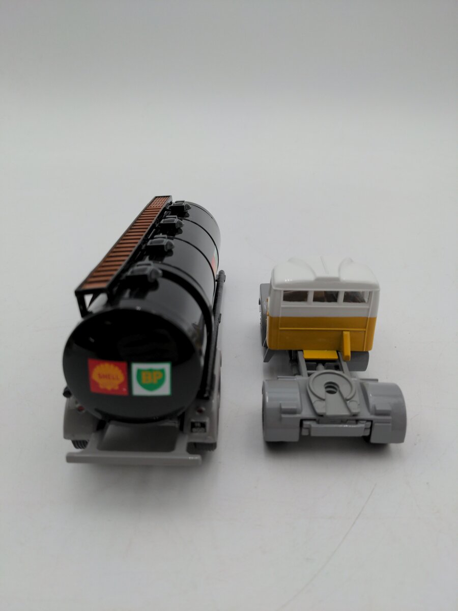Corgi 97840 1:50 Scammell Highway Man Tanker Shell MEX/BP EX/Box