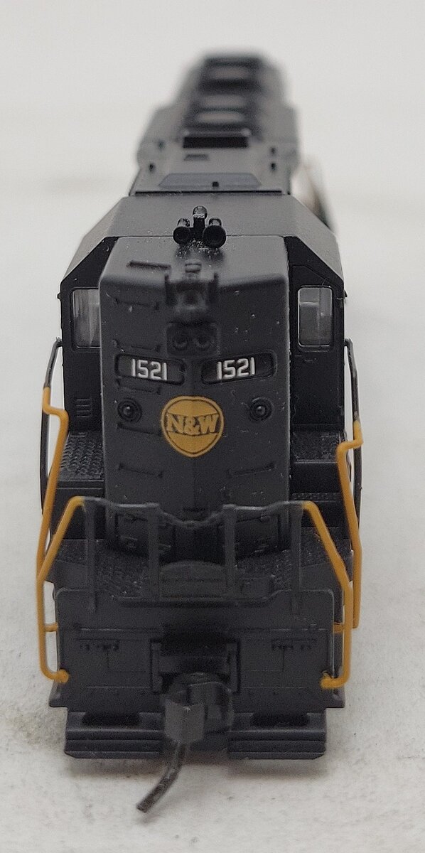 Atlas 49405 N Scale N&W SD-35 Diesel Locomotive #1521 LN/Box