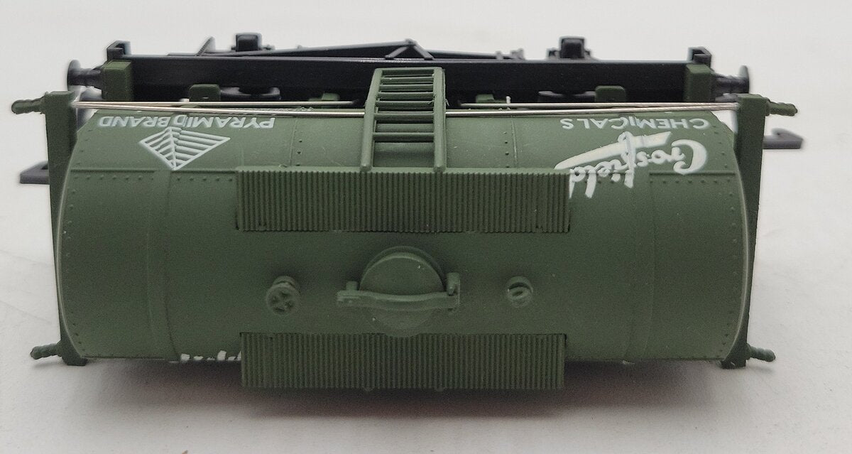 Main Line 37-147 OO Scale Crosfield Chemicals Tank Car #49 EX/Box