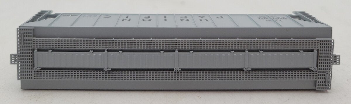 Micro-Trains 09600102 N UP PS2 High Side Three Bay Covered Hopper #80980 LN/Box