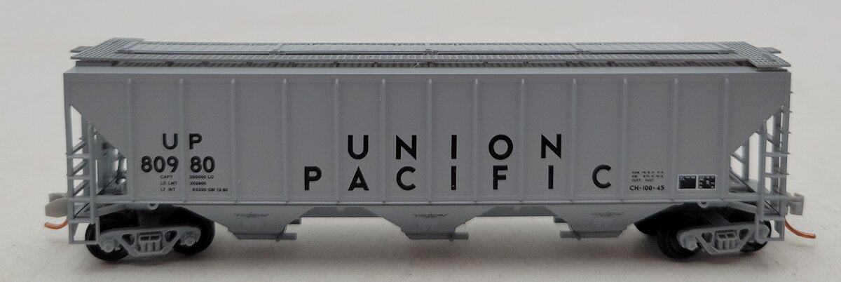 Micro-Trains 09600102 N UP PS2 High Side Three Bay Covered Hopper #80980 LN/Box