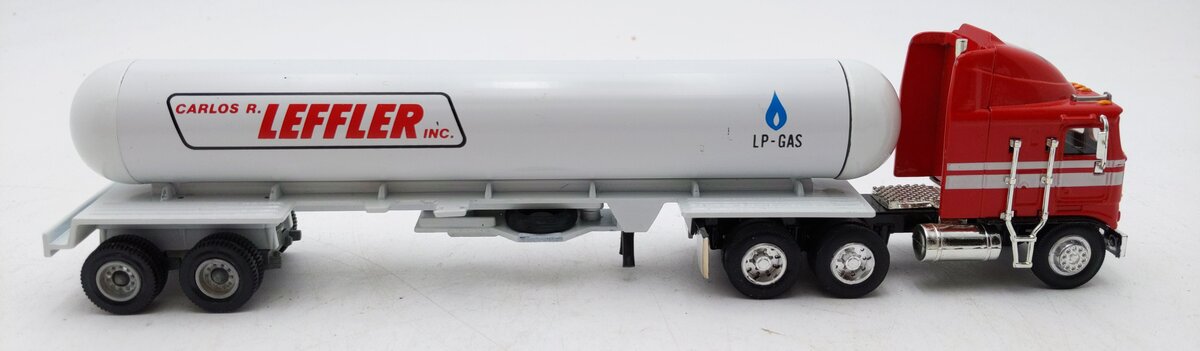 Winross & Other Assorted  1:64 Tractor-Trailer Semi Diecast LN