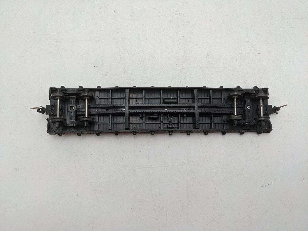 American Models 6012 S New Haven 46' Flatcar- Scale Wheels & Couplers #17184 EX/Box