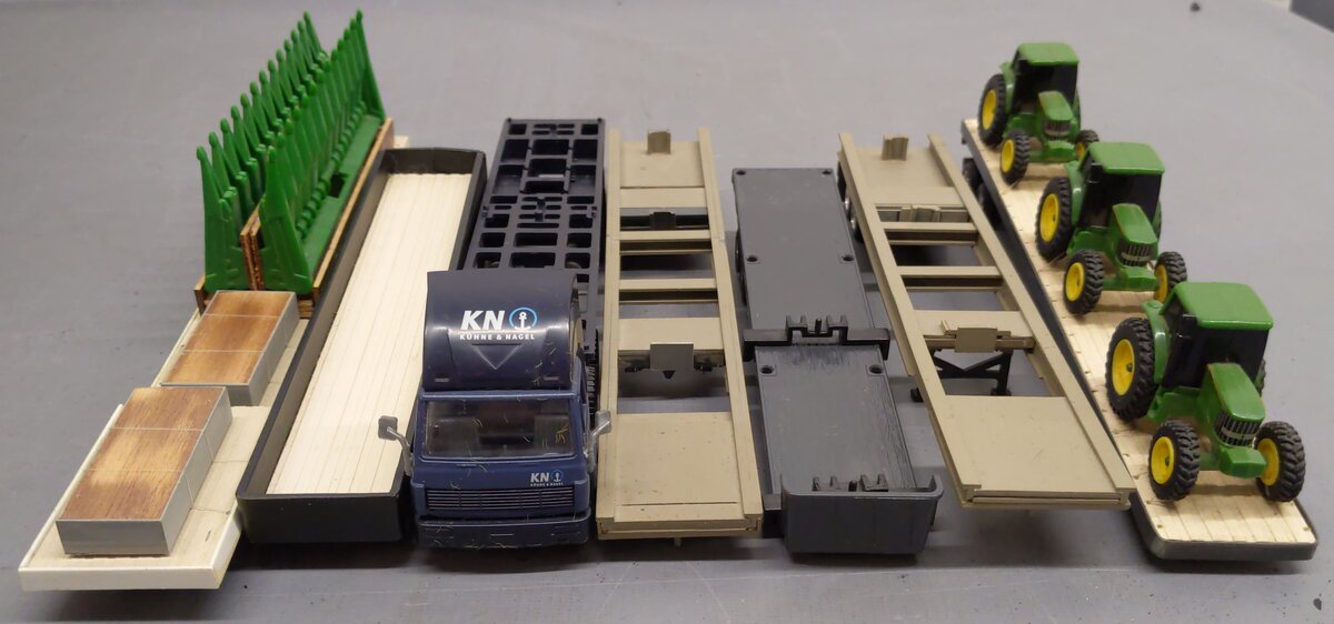 Assorted Trailers W/ Loads [7] EX