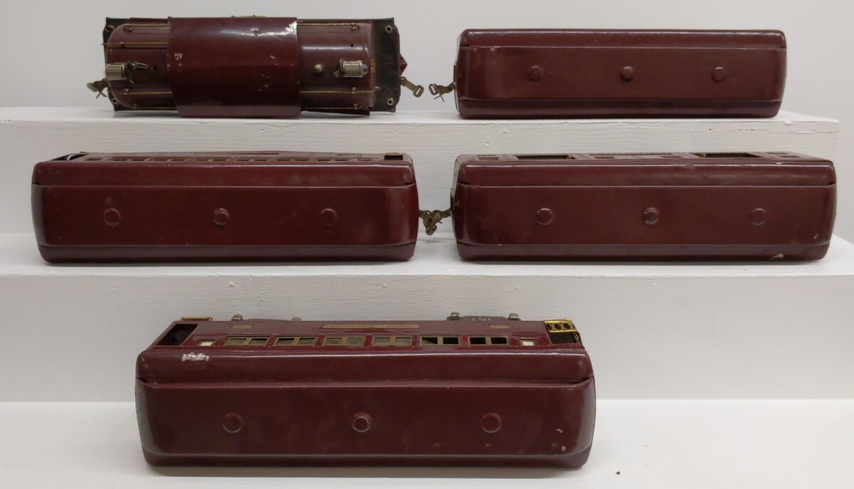 Lionel 380 Vintage Standard Gauge 0-4-0 Electric Locomotive Set