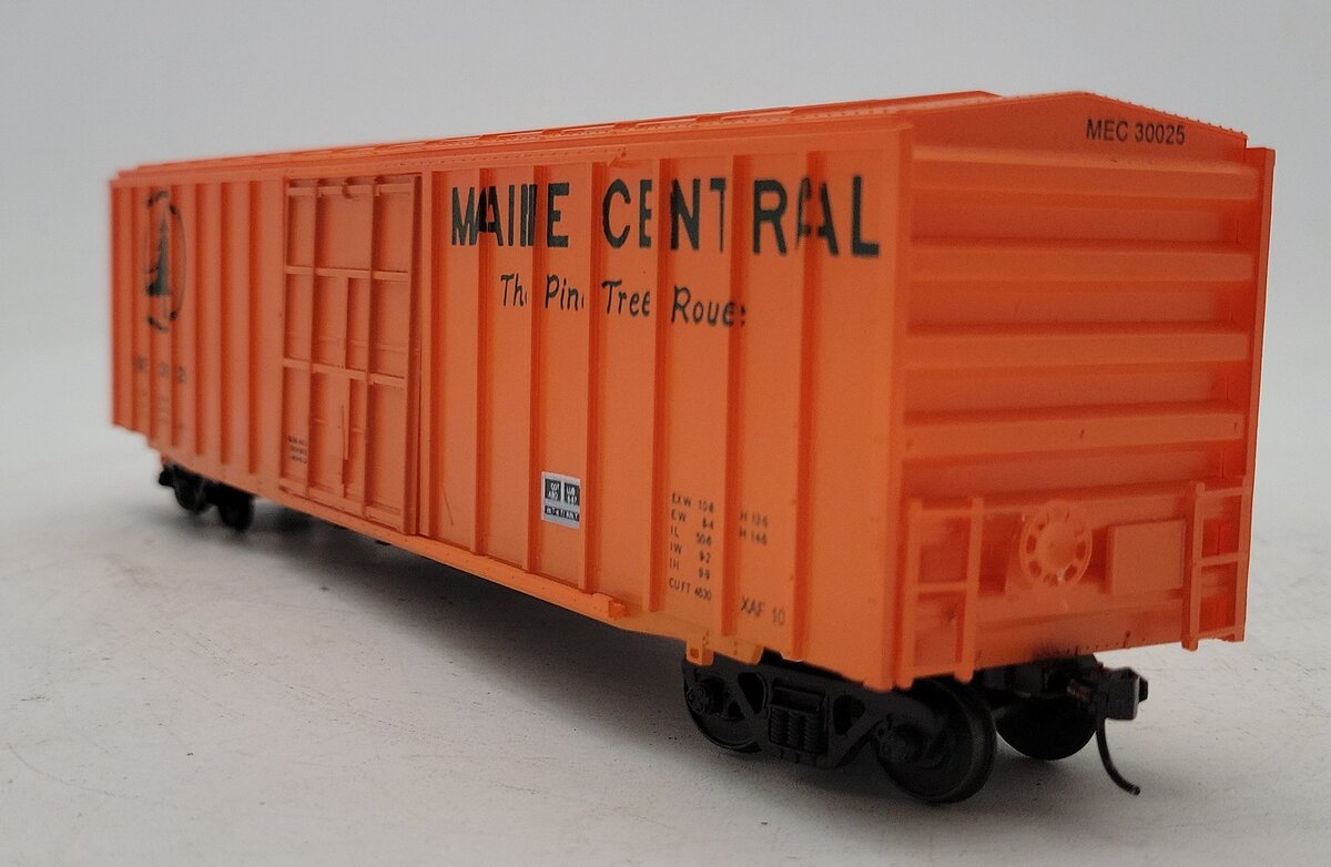 American Models 5003 S Scale MEC 50ft Ribside Boxcar #30025 EX