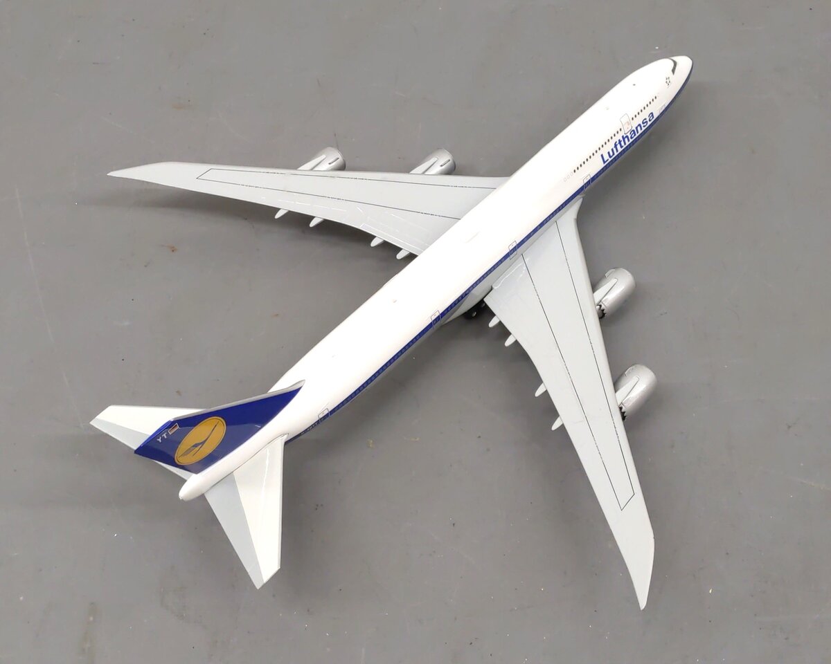 Herpa 557221 1:200 Lufthansa Boeing 747-8 D-ABYT Aircraft EX/Box