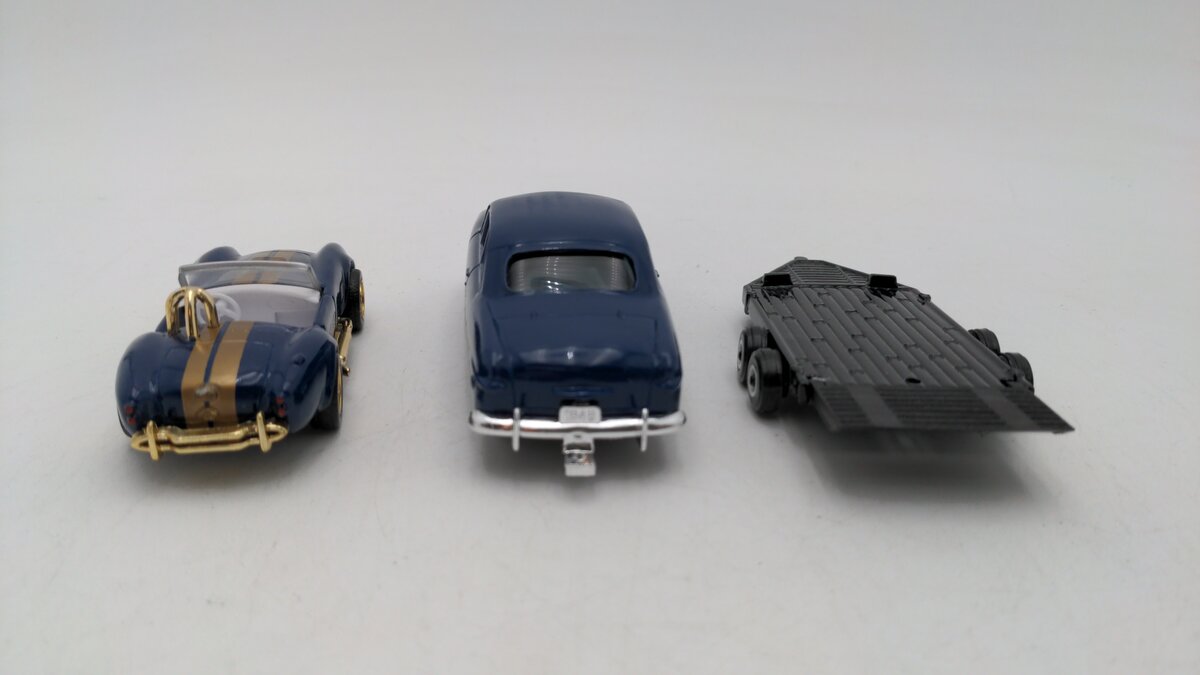 Ertl B316UO 1:43 Scale Eastwood Automobilia 1949 Ford Shelby Cobra & Trailer Car EX/Box