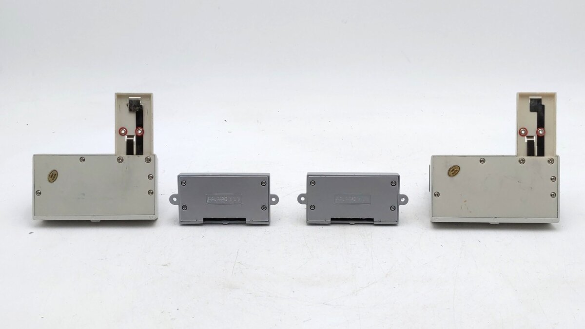 Lionel & MTH O Gauge Assorted Infrared Track Activation Devices [4] EX