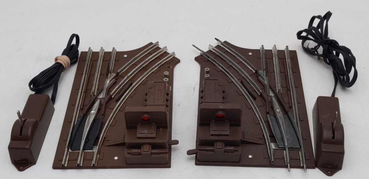 Lionel 6-5125 O27 Gauge Pair of 5121/5122 RC Switches VG