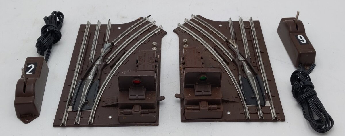 Lionel 6-5125 O27 Gauge Pair of 5121/5122 RC Switches VG
