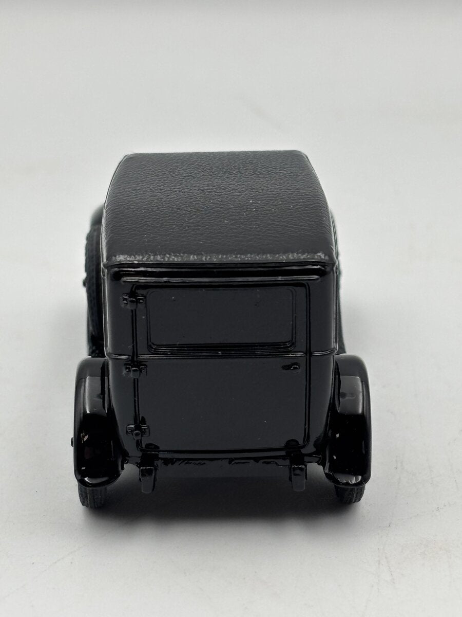 Ertl 2518 1:43 '30 Chevy 1/2 Ton Truck Jefferson Island Salt EX/Box