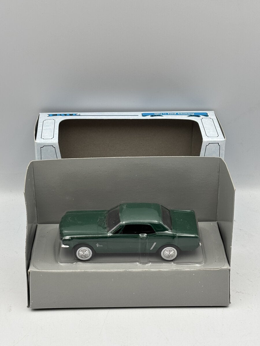 Ertl 2820 1:43 Die-Cast 1964 1/2 Ford Mustang LN/Box