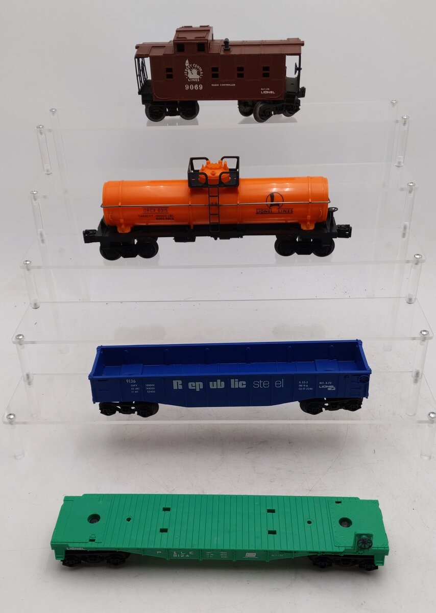 Lionel O Gauge Assorted Freight Cars [4] EX