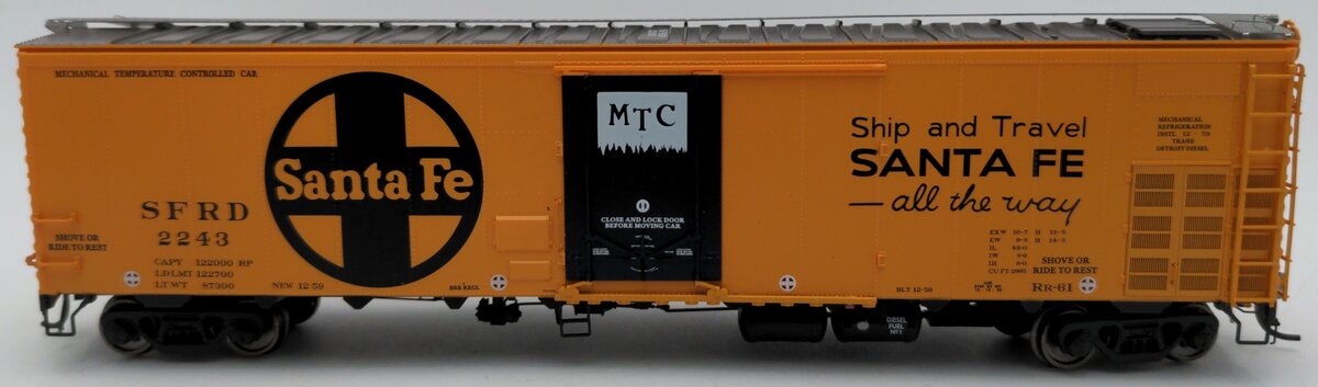 Rapido Trains 156010A HO SF 
