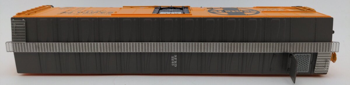 Rapido Trains 156010A HO SF "Santa Fe All The Way" RR-61 Mechanical Reefer #2243 LN/Box