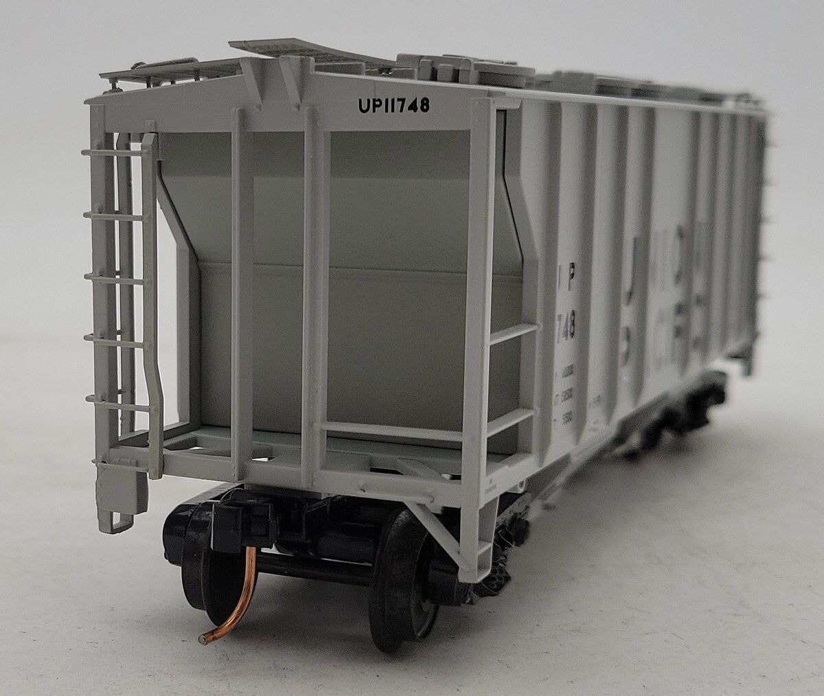 MTH 35-75046 S Union Pacific Ps-2 Hopper Car #11748 EX/Box