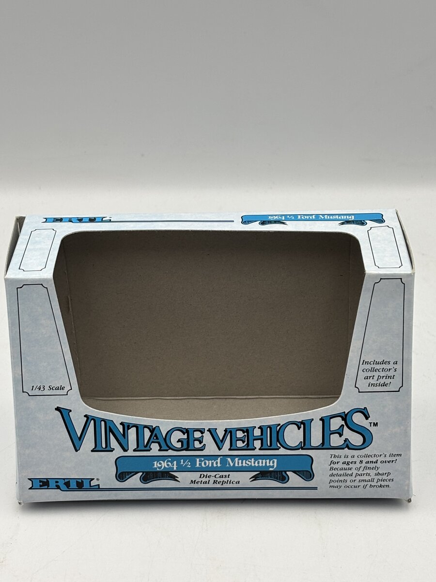 Ertl 2820 1:43 Die-Cast 1964 1/2 Ford Mustang LN/Box