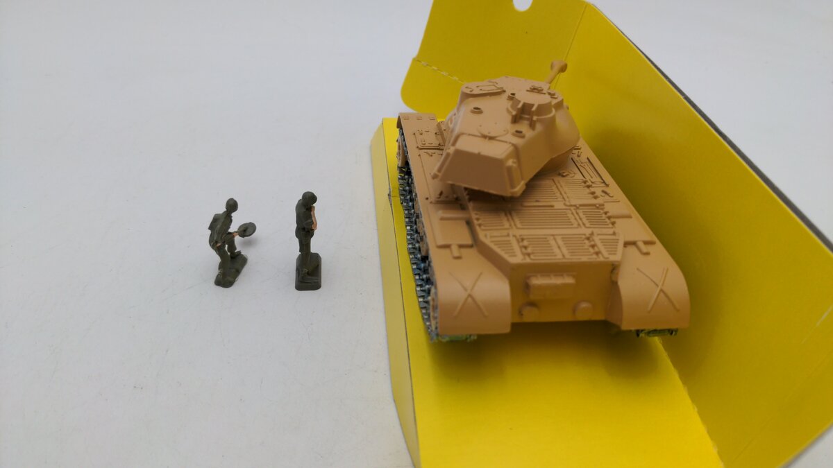 Solido 6065 1:50 Scale General Patton M-47 Tank Die Cast W/2 Plastic Figures EX/Box