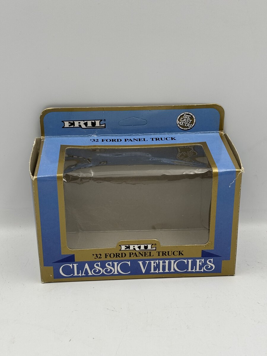 Ertl 2504 1:43 H.L. Stroud 1932 Ford Panel Truck Die Cast EX/Box