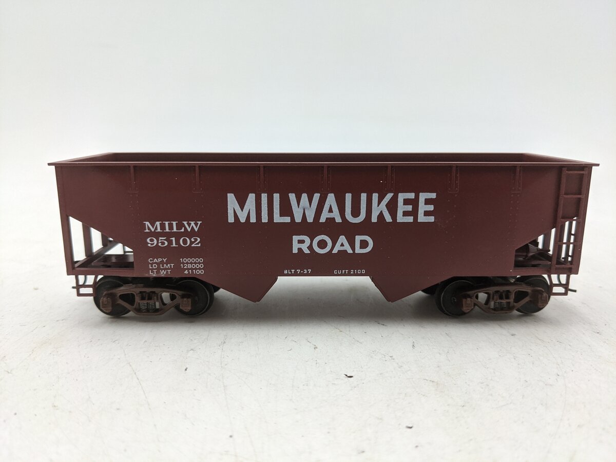 American Models 3258 S Milwaukee Hopper #95102- Scale Wheels & Couplers EX/Box