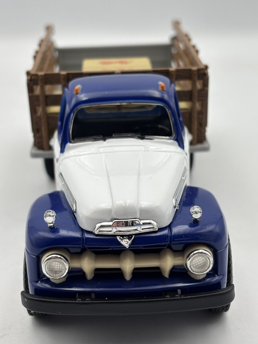 First Gear 19-1091 1:34 1951 Ford F-6 Full Rack Stake Truck Pepsi-Cola LN/Box