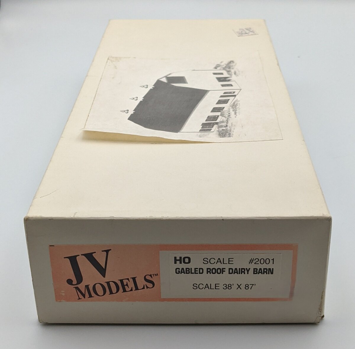 JV Models 2001 HO Gable Roof Dairy Barn