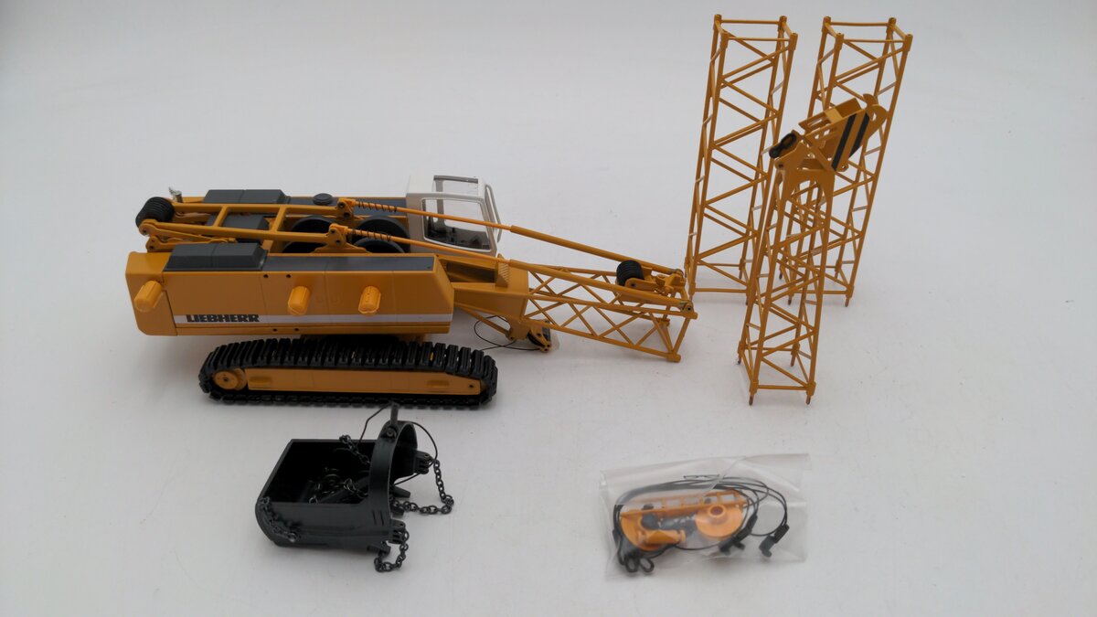Conrad 2732 1:50 Liebherr HS 843 HD Hydraulic Crawler Crane  LN/Box