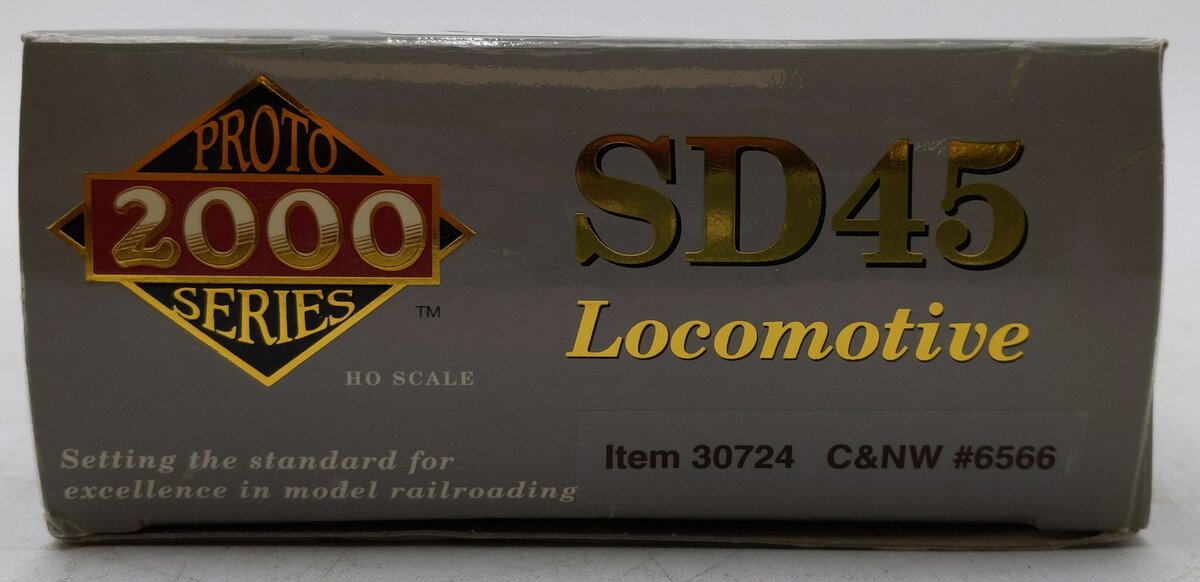 Proto 2000 30724 HO Chicago & North Western SD45 Diesel Loco #6566 EX/Box