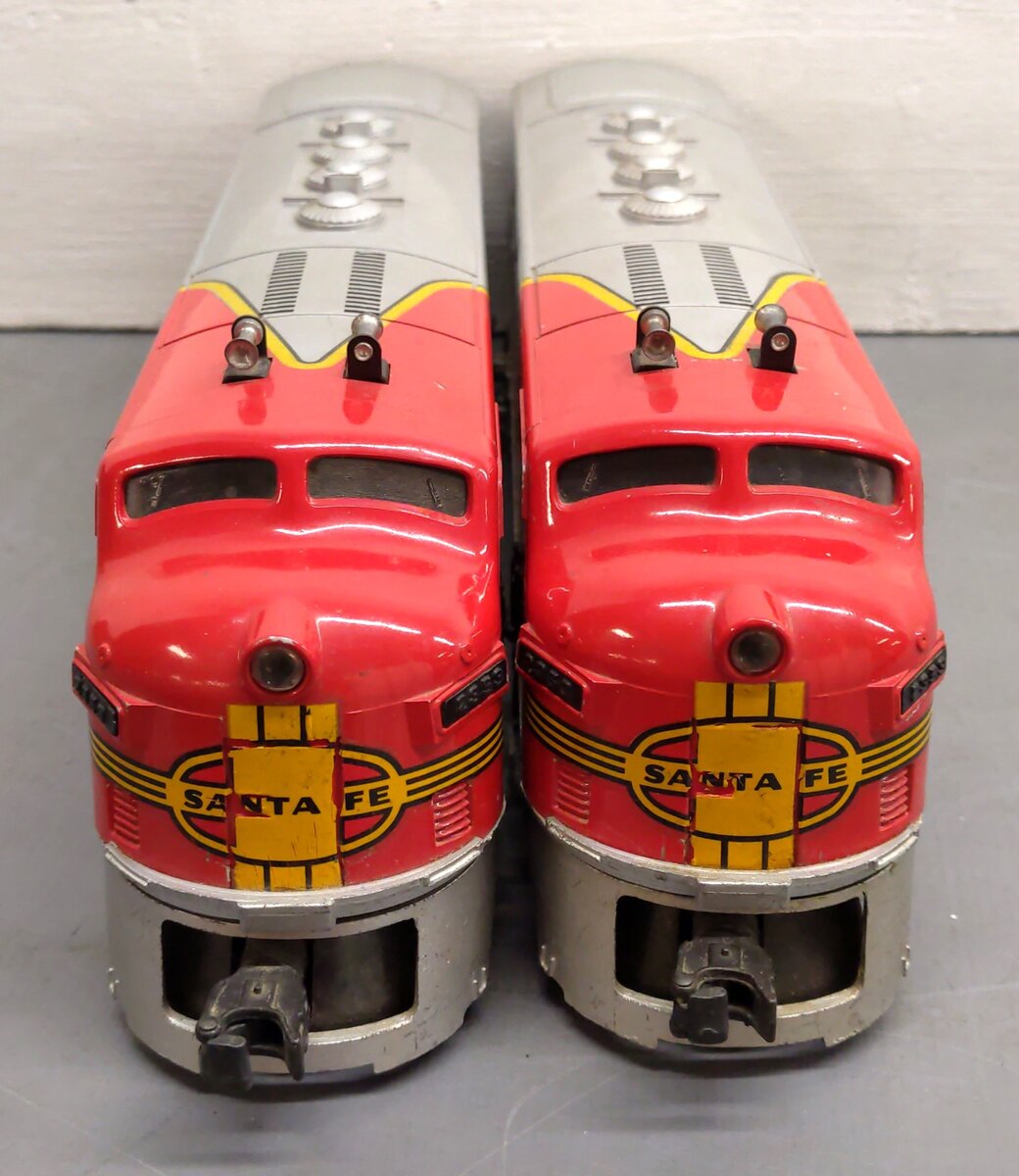 Lionel 2353 Vintage O Santa Fe F-3 AB Diesel Locomotive Set VG