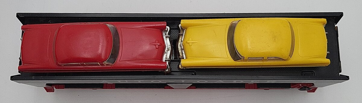 Lionel 6414 Vintage O Gauge Postwar Evans Autoloader with 4 Automobiles VG/Box
