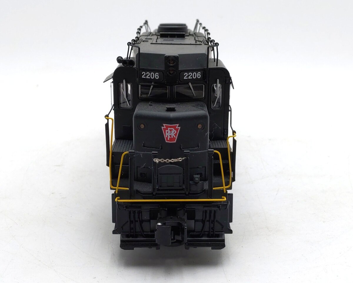 Lionel 6-28859 O Gauge Pennsylvania Non-Powered GP30 Diesel Locomotive #2206 LN/Box